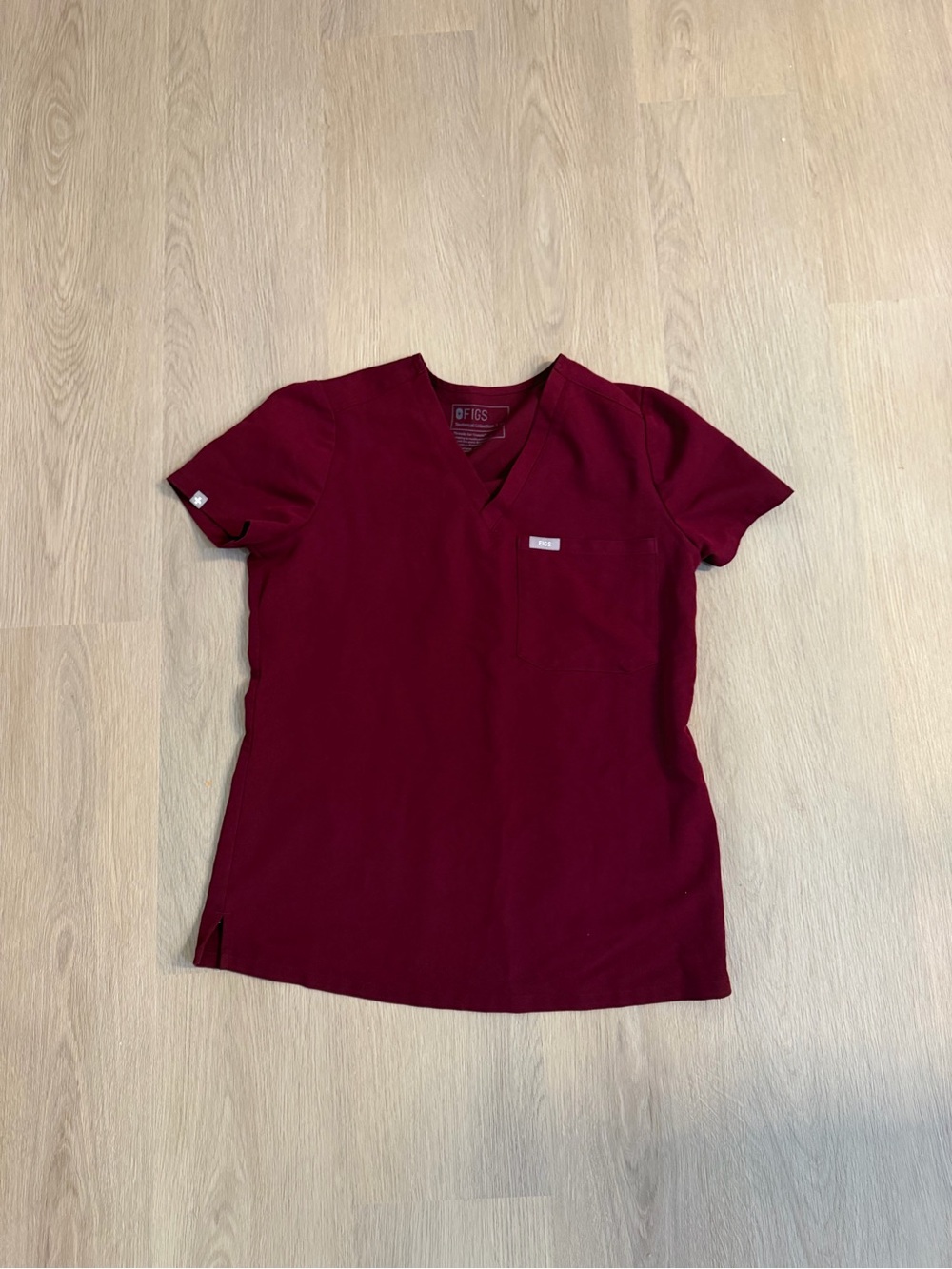 Figs Women's V-Neck Scrub Top in Burgundy Red